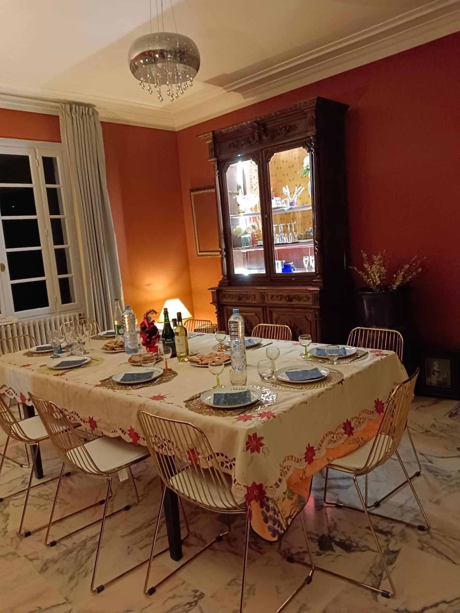 La Maison Basque Sainte-Livrade-sur-Lot Buitenkant foto